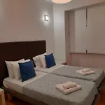 Clerigos 3* פורטו