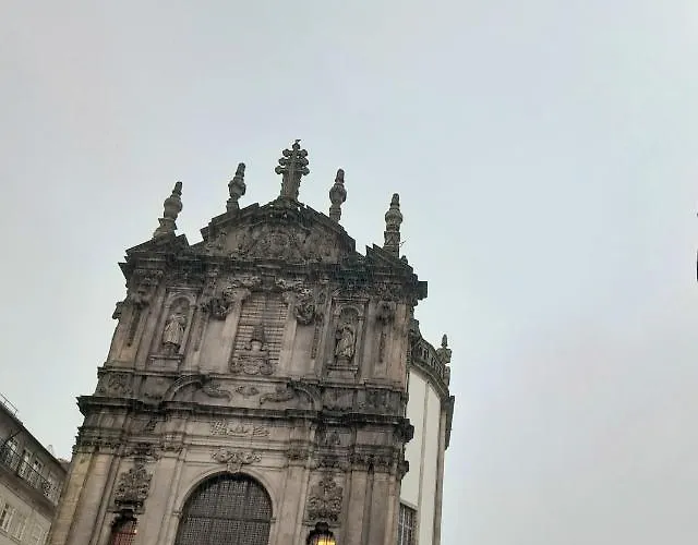 Pensión Clérigos 3*